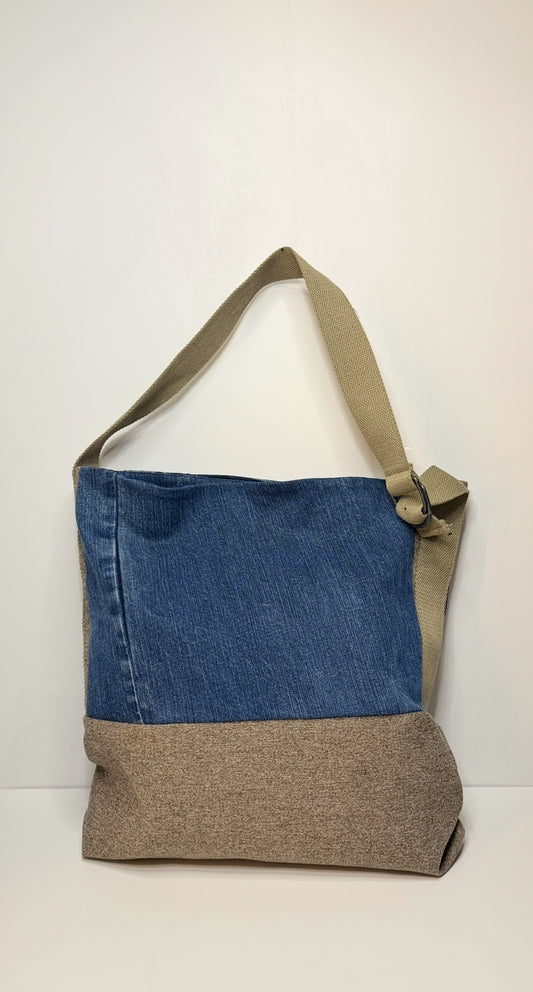 Victoria Medium Structured Tote Bag Denim Blue & Brown