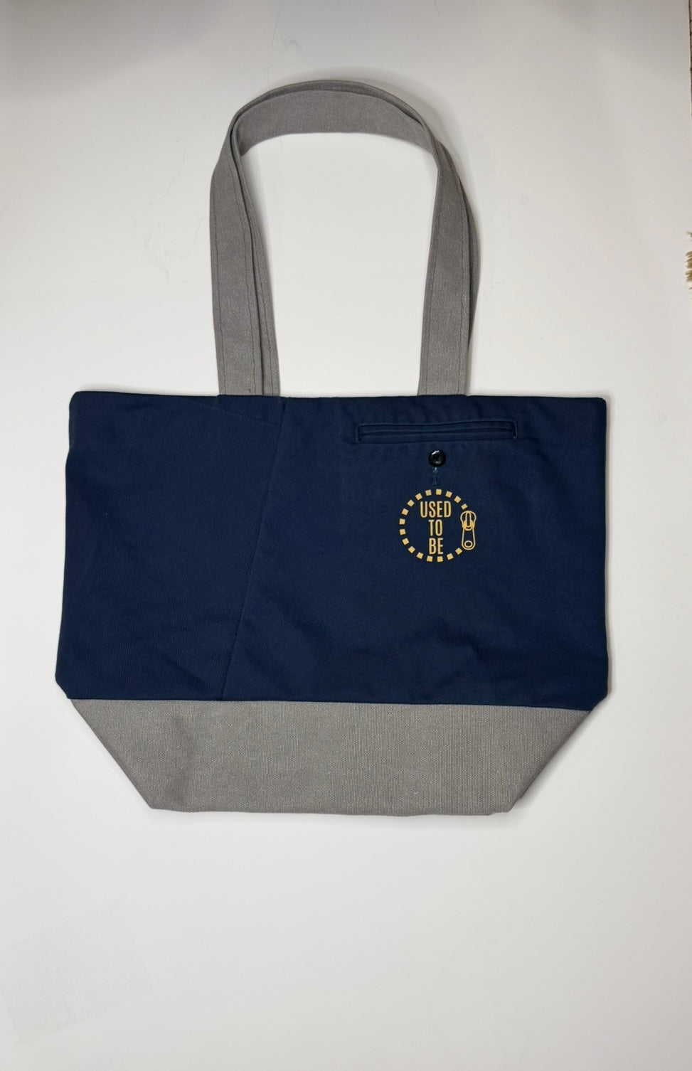 Alice classic, small tote bag.