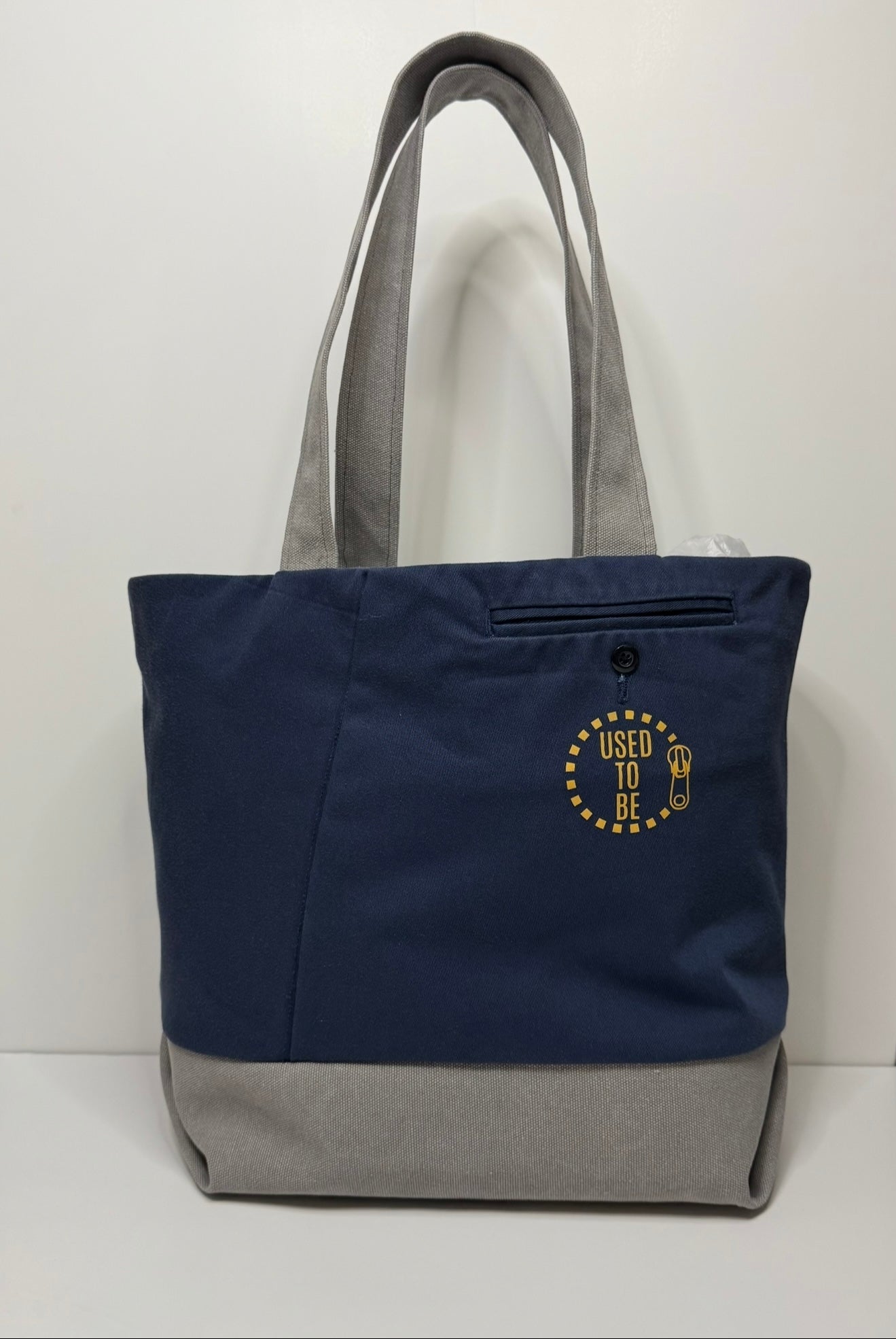 Alice classic, small tote bag.