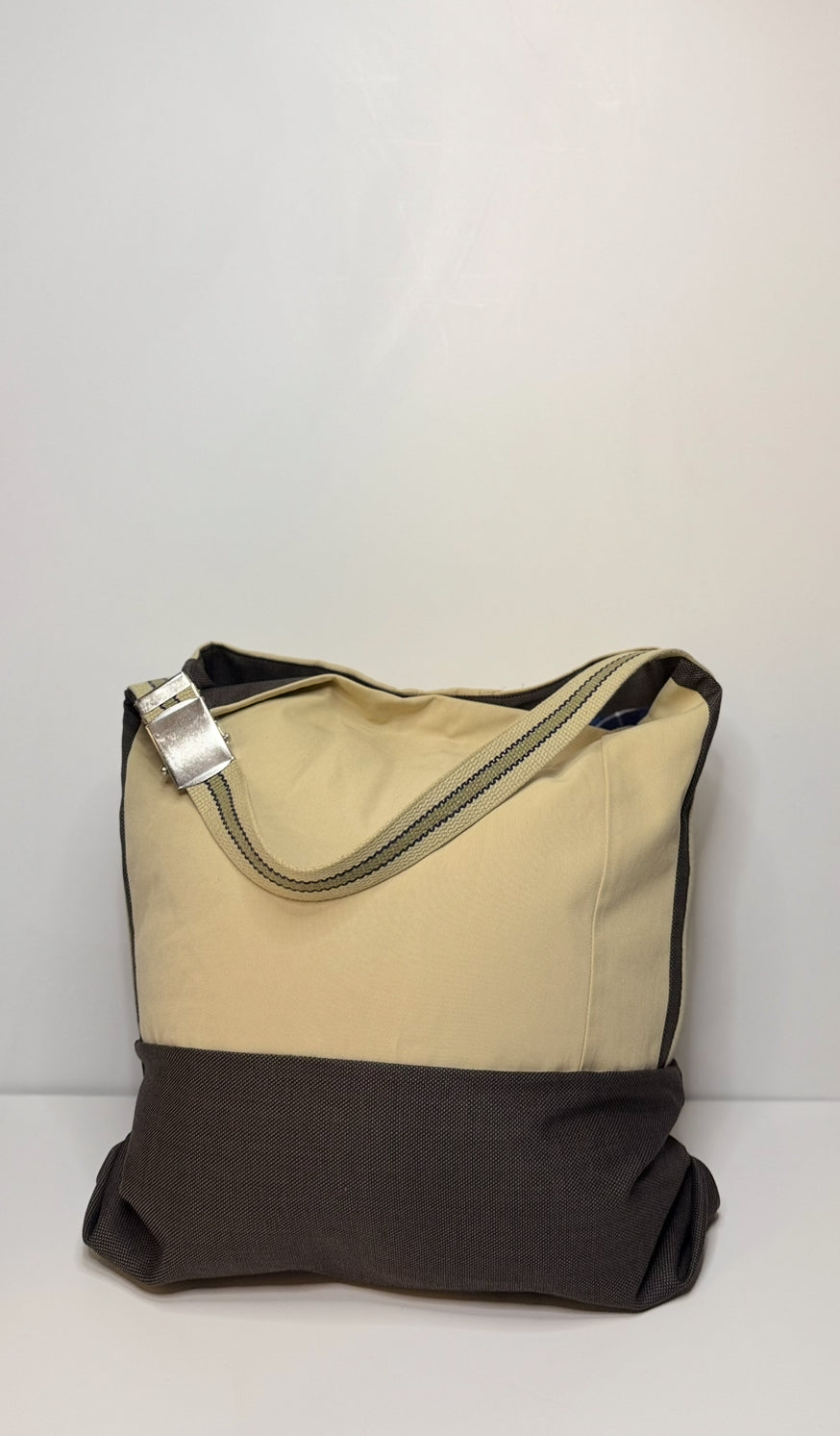 Victoria Medium Structured Tote Bag Chino Beige & Brown